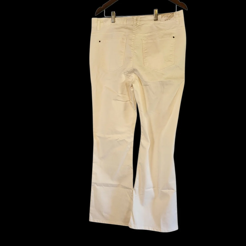 Chico's Cream Flare Women's Jeans - Picture 3 of 7